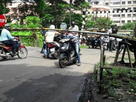  railway  crossings